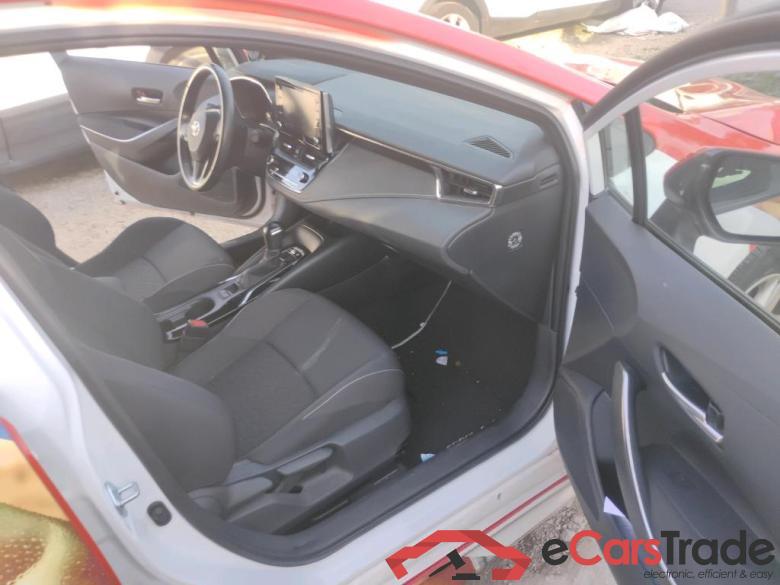 TOYOTA COROLLA 1.8 125H ACTIVE TECH E-CVT #6