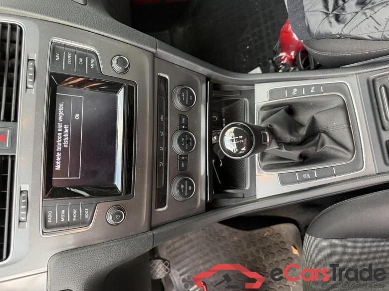 VOLKSWAGEN Golf VII Golf Trendline BlueMotion Technology 1.6 l TDI 77 kW (105 PS) 5-speed #5