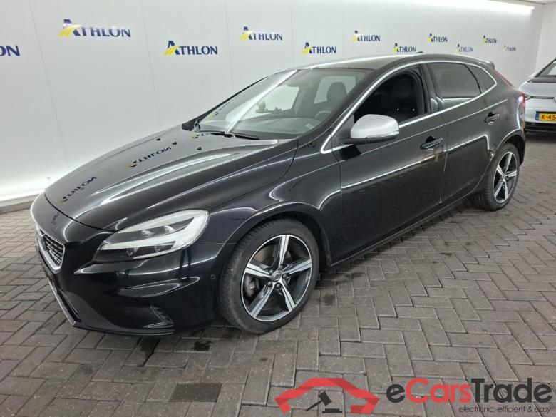 VOLVO V40 T3 Geartronic Polar+ Sport 5D 112kW #1