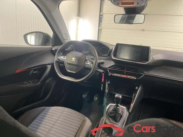 PEUGEOT 2008 1.2 PureTech Active #3