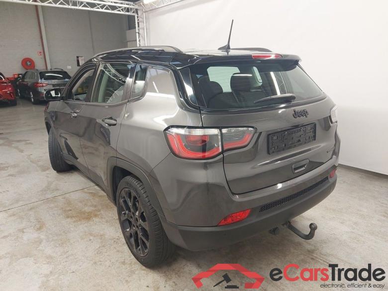 Jeep Compass 1.3 Turbo T4 130 4x2 MTX Black Star 5d #2