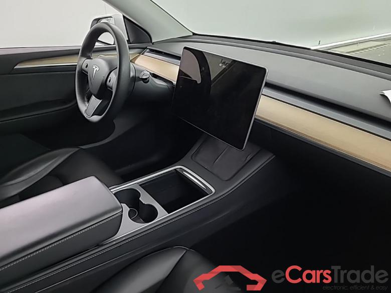 Tesla Model Y Long Range Dual Motor AWD 5D 350kW #6