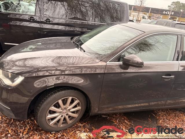 AUDI A3 Sportback Audi A3 Ambiente  Sportback 1.6 TDI   77(105) kW(ch) 6 vitesses #1