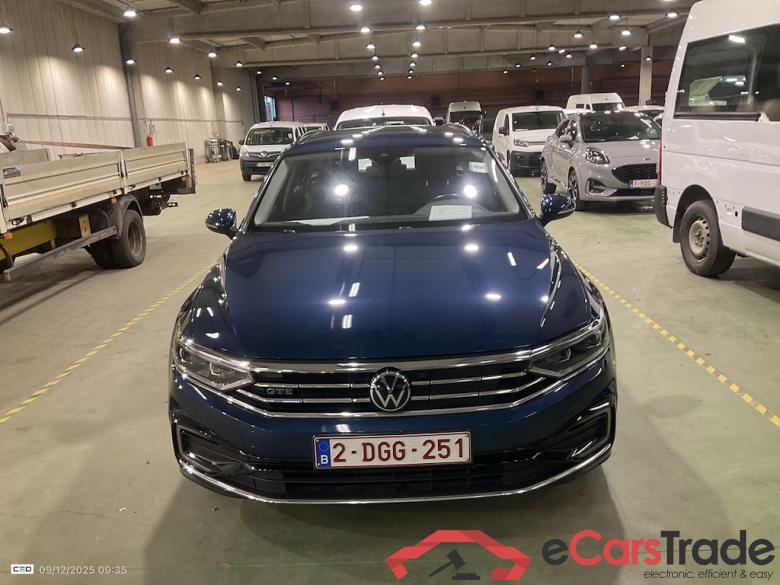 VOLKSWAGEN Passat 1.4 TSI MSQ VARIANT GTE BUSINESS #2