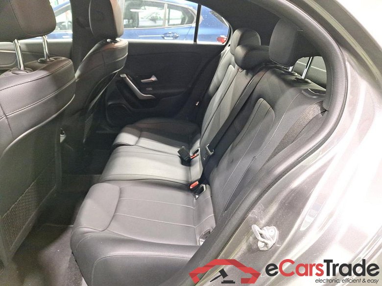 Mercedes A 250e Plug-In Hybrid Aut. LED-Xenon Widescreen Ambient Navi Sport-Leather KeylessGo Camera Klima PDC ... #5