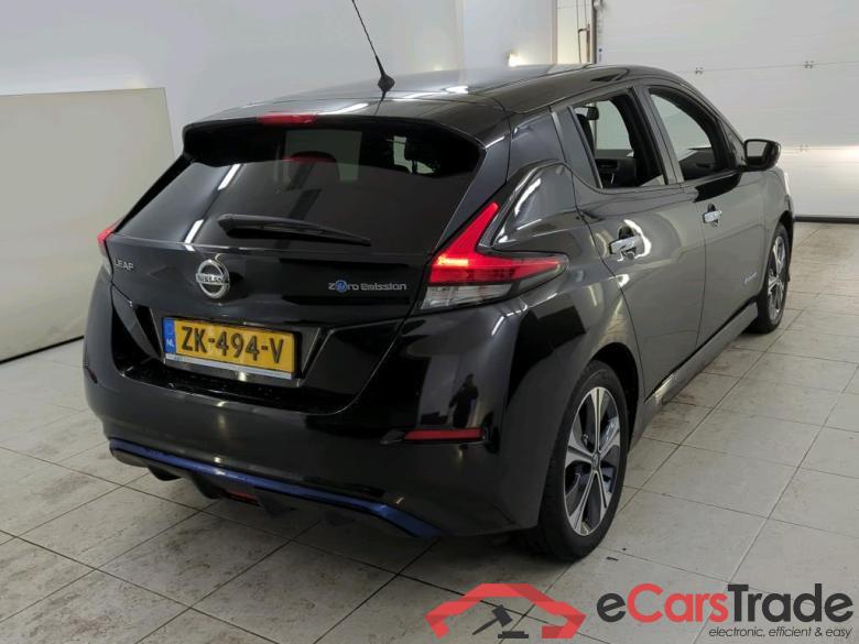 Nissan Leaf N-CONNECTA 40kWh 5d #2