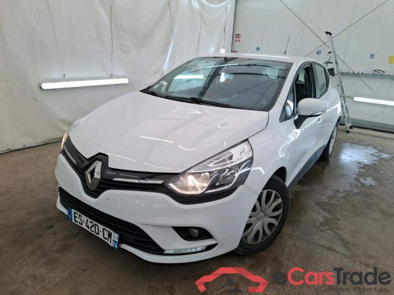 Clio IV Air MediaNav 1.5 dCi 75CV BVM5 E6 #1