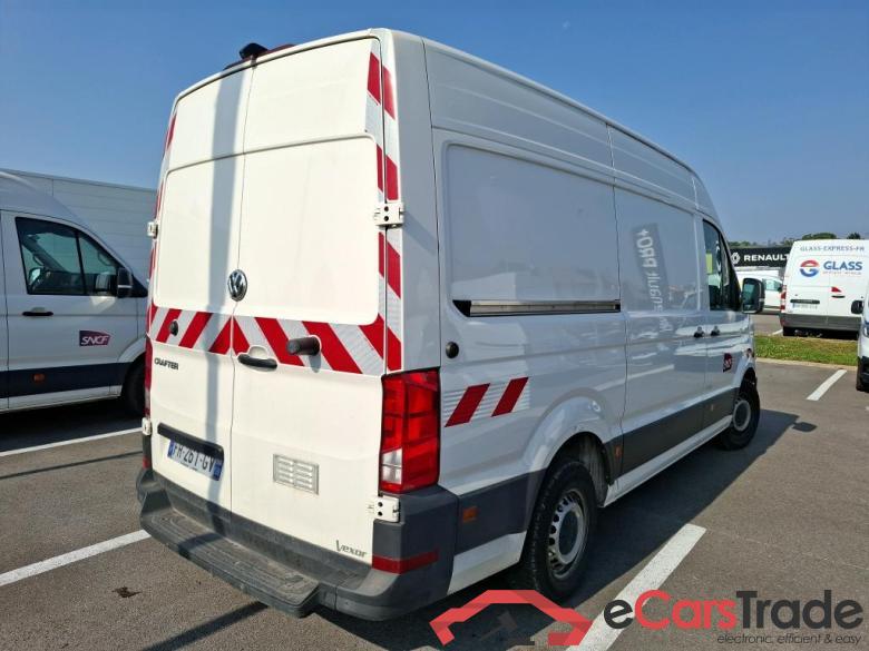 Crafter Fourgon Fourgon 35 mittlerer Radstand mit Hochdach FWD 2.0 140CV BVM6 #3