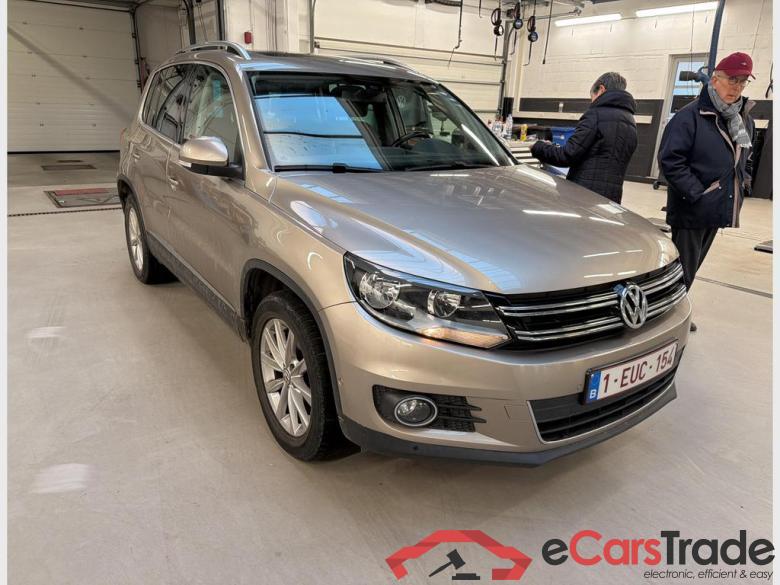VOLKSWAGEN Tiguan Tiguan Sport & Style 2.0 TDI BlueMotion Technology 81 kW (110 ch) 6 vitesses manuel #2