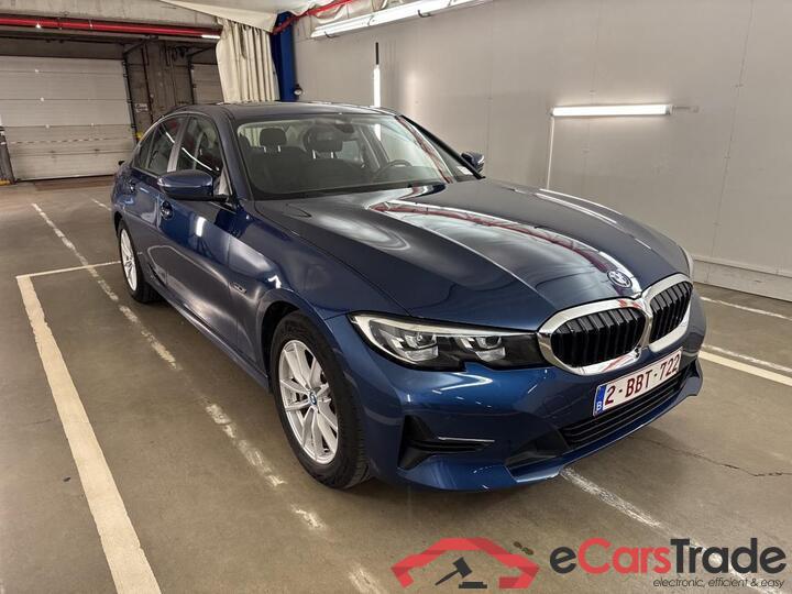 BMW 3 Reeks Berline 3 Reeks Berline 330e (215 kW) (PHEV) 215kW/292pk  4D/P Auto-8 #2
