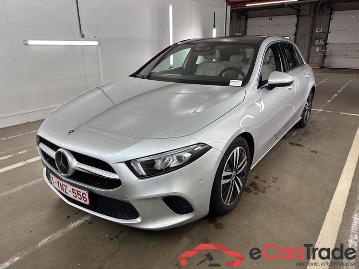 Mercedes A-Klasse A-Klasse A 180 Business Solution 100kW/136pk  5D/P Auto-7 #1