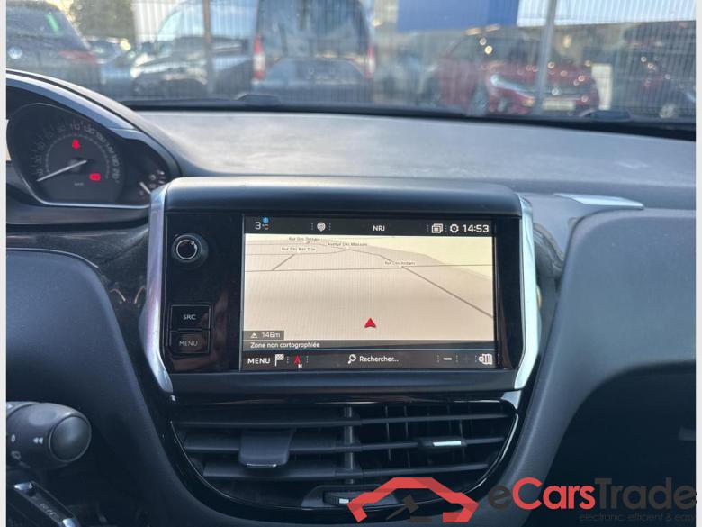 PEUGEOT 208 1.2i PureTech Signature S&S (EU6.2) #6