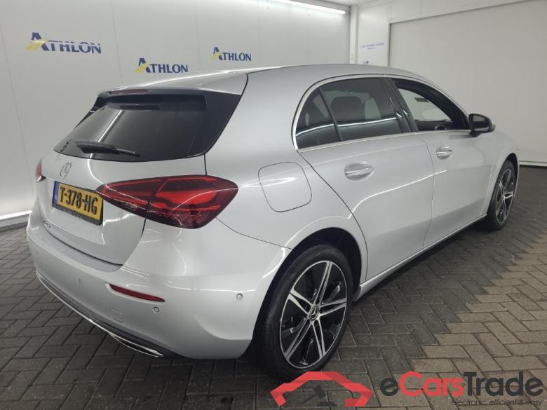 MERCEDES-BENZ A-klasse A 250 e DCT Luxury Line 5D 160kW #3
