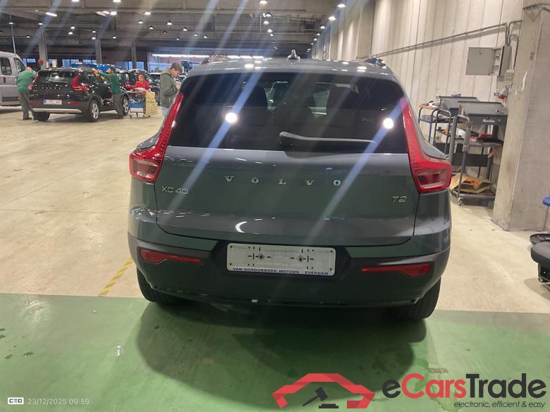 VOLVO XC40 1.5 T2 PLUS DARK DESIGN AUTO #5