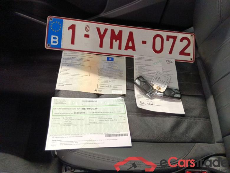 Audi Q5 Business Edition 30 TDI 5d #4