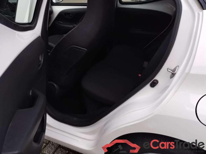 TOYOTA Aygo 1.0 VVT-i x-fun #5