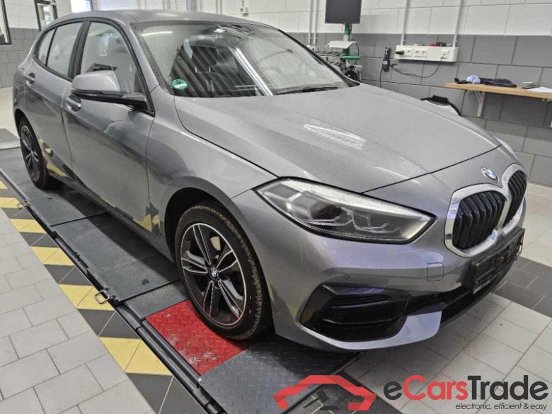 BMW 1 Limousine (F40)(2019->) DE - LimS5 118i EU6d, Sport Line (OPF)(EURO 6d), 2020 - 2024 #2