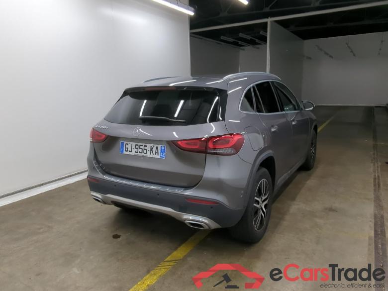 MERCEDES-BENZ GLA / 2020 / 5P / SUV 1.3 GLA 250 e BUSINESS LINE DCT #3