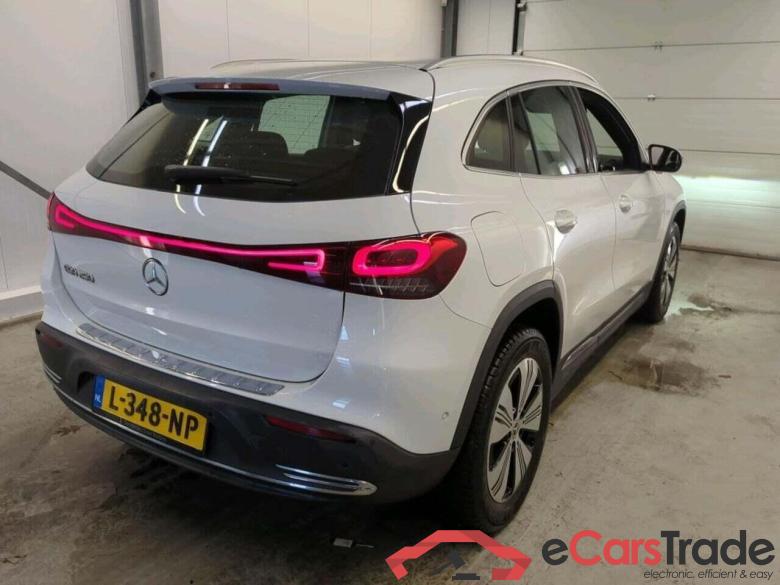 MERCEDES-BENZ EQA 250 Bns Sol. Lux #2