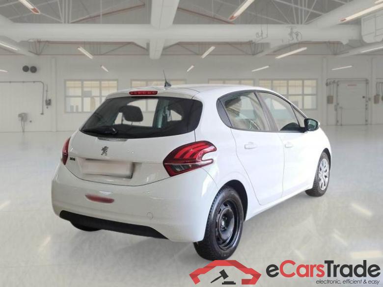 PEUGEOT 208 / 2015 / 5P / BERLINA MIX BLUEHDI 100CV #2