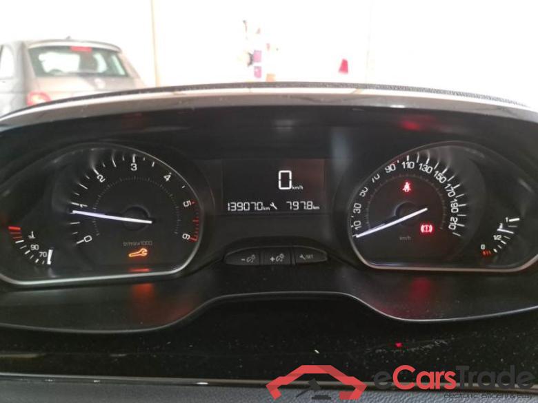 PEUGEOT 208 / 2015 / 5P / BERLINA MIX BLUEHDI 100CV #4