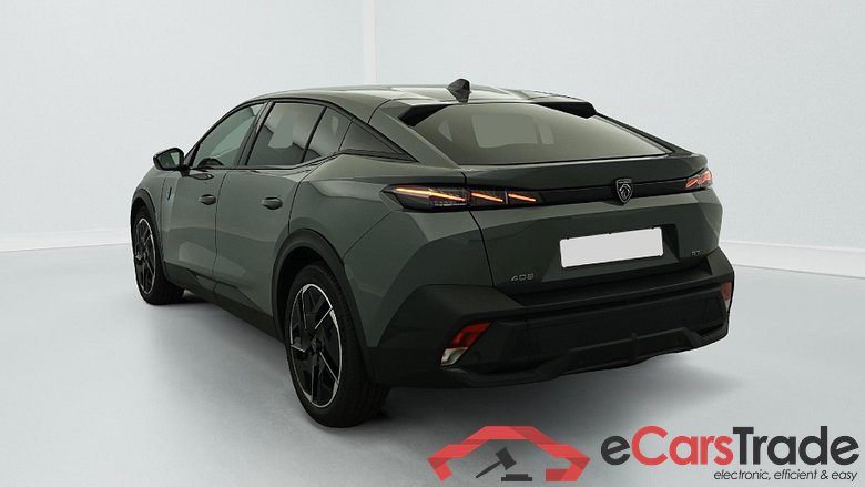 Peugeot 408 Hybrid 145 e-DCS6 GT #5
