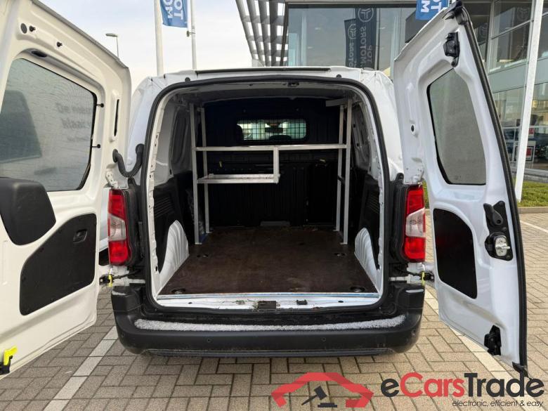 PEUGEOT Partner Van Swb Partner 1.2 PureTech L1 Light S/S (EU6.4) #3