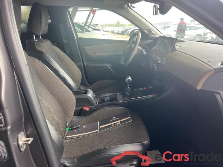 DS DS 3 Crossback / 2018 / 5P / todoterreno PureTech 73 kW Manual SO CHIC #6