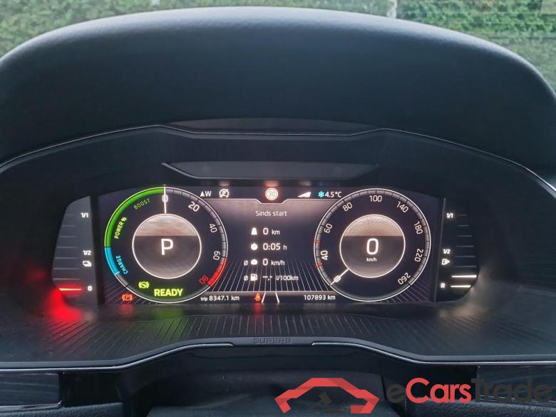 SKODA - SKO SUPERB COMBI TSI iV 218PK DSG6 Style Pack Corporate Plus & Premium & Safety & LED & Lane Assist & Towing Hook & Pano Roof    * HYBRID * #5