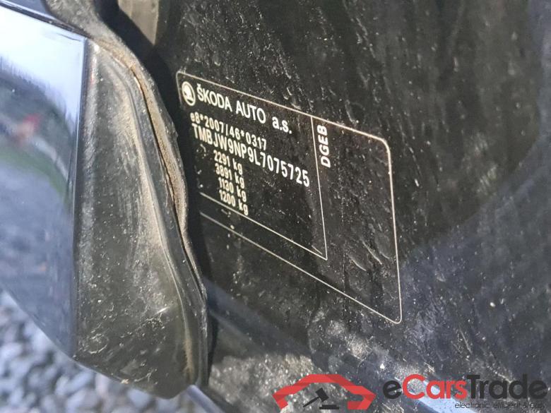 SKODA - SKO SUPERB COMBI TSI iV 218PK DSG6 Style Pack Corporate Plus & Premium & Safety & LED & Lane Assist & Towing Hook & Pano Roof    * HYBRID * #6