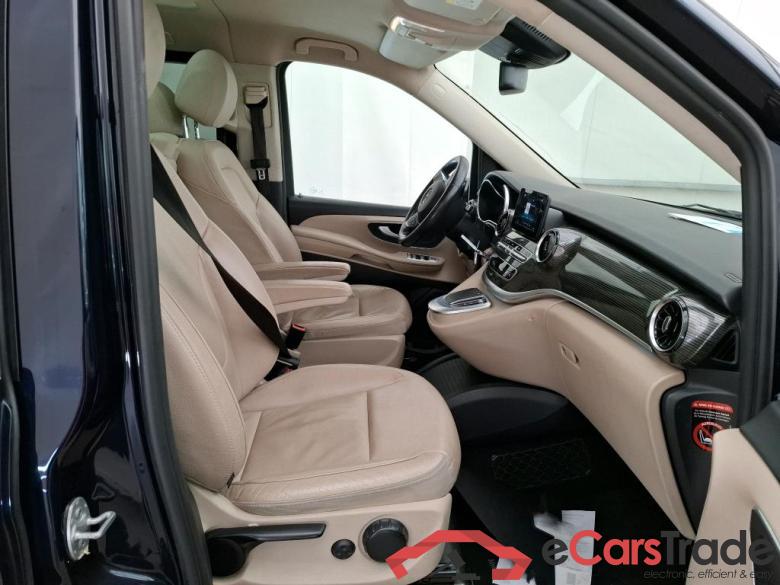 Classe V Long / 2019 / 5P / monospace V 250 d LG Avantgarde (Ex 036L) / SUR PARC #6