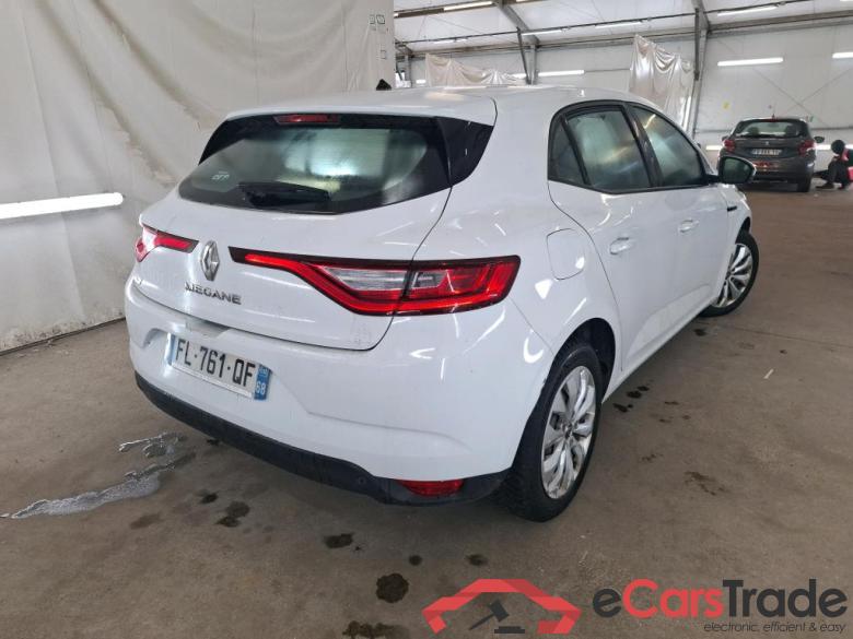 Megane IV Berline 5pt. Société Air Nav 1.5 dCi 90CV BVM6 E6 #3