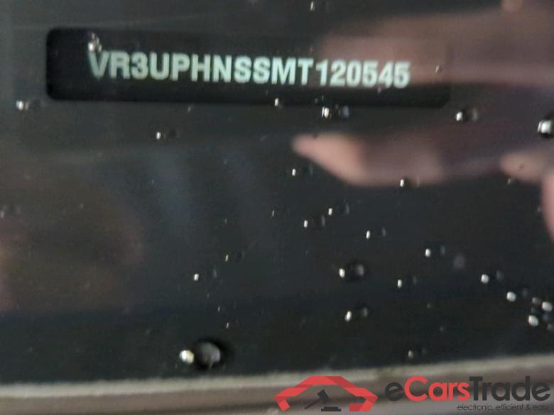 Peugeot 208 GT 1.2 PureTech 130 EAT8 5d #6