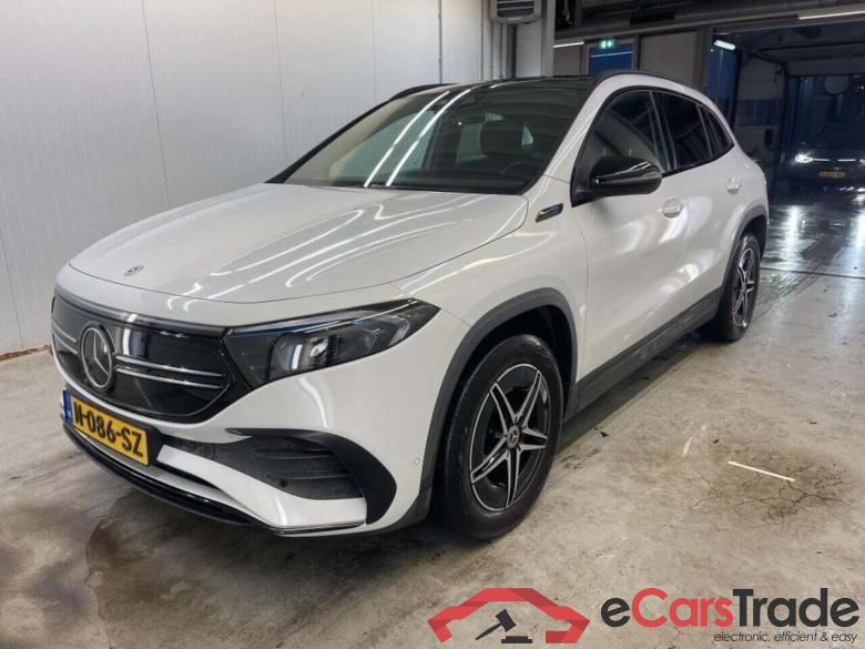 MERCEDES-BENZ EQA 300 4M. Bns Sol. AMG