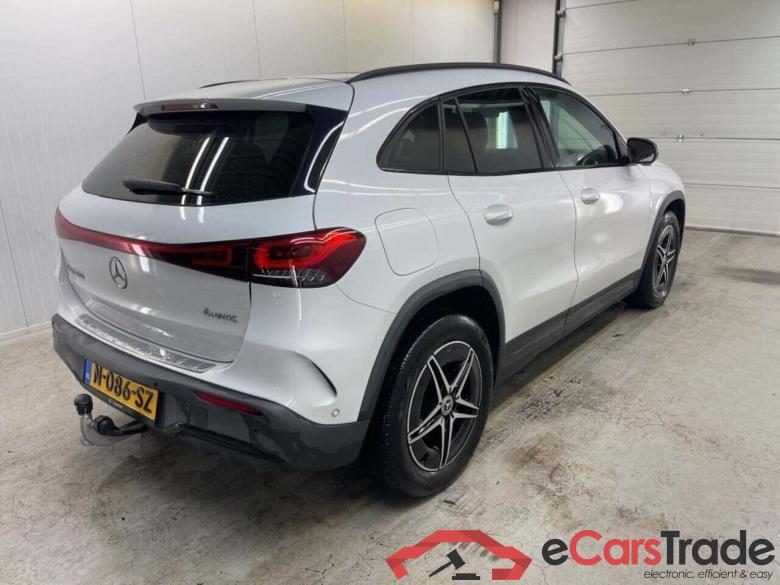 MERCEDES-BENZ EQA 300 4M. Bns Sol. AMG #2