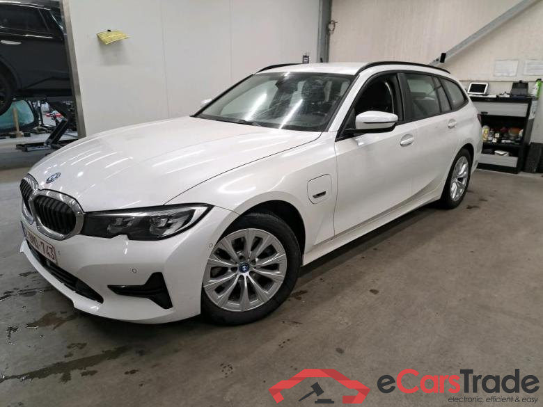 BMW - BMW 3 TOURING 320e 204PK Business Edition With Vernasca Heated Sport Seats & Active Cruise & Driving Assistant Pack  * HYBRID *