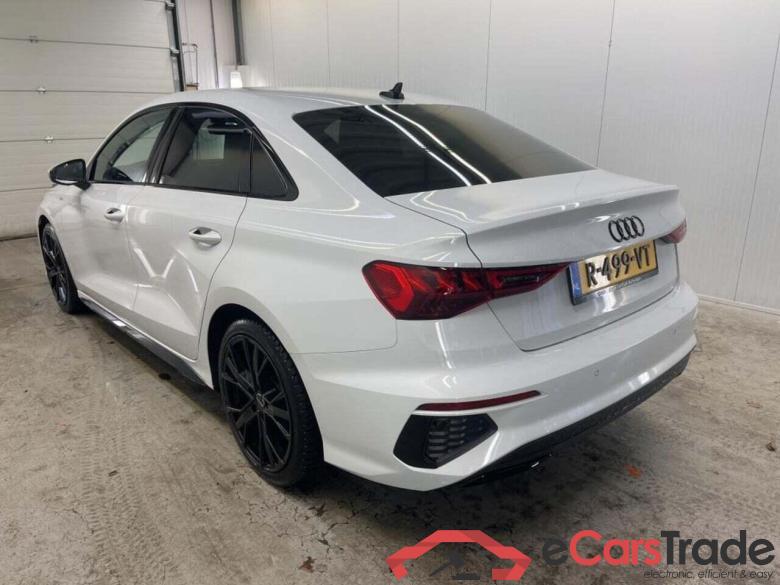 AUDI A3 Limousine 30 TFSI S edition #5