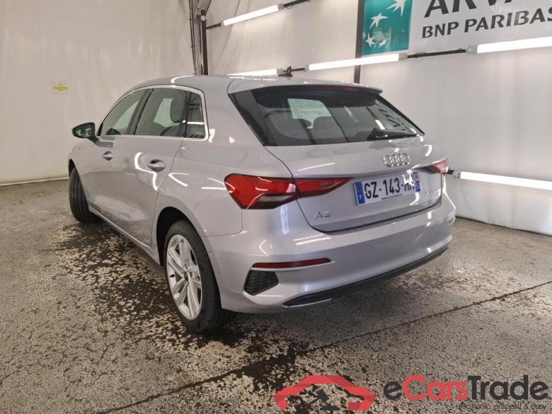 AUDI A3 Sportback / 2020 / 5P / Berline 40 TFSI e 204 S Tronic Design #2