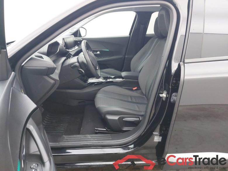 PEUGEOT E-2008 50 kWh Allure 5d #3