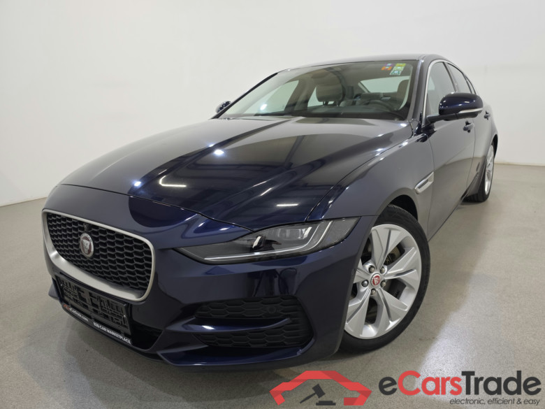 Jaguar XE 2.0 D200 S Aut. LED-Xenon Navi-Pro Leather KeylessGo Camera 360 Klima PDC ... #1