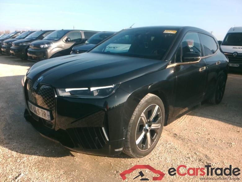 IX XDRIVE40 EL 326CH ME #1