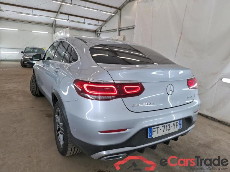 MERCEDES-BENZ GLC Coupe / 2019 / 5P / Coupé GLC 300 e AMG Line 4Matic #2