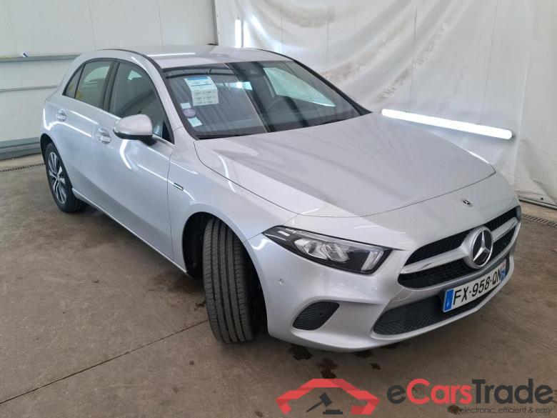 MERCEDES-BENZ Classe A Compact  2018  5P  Berline A 250 e Business Line 8GDCT #4