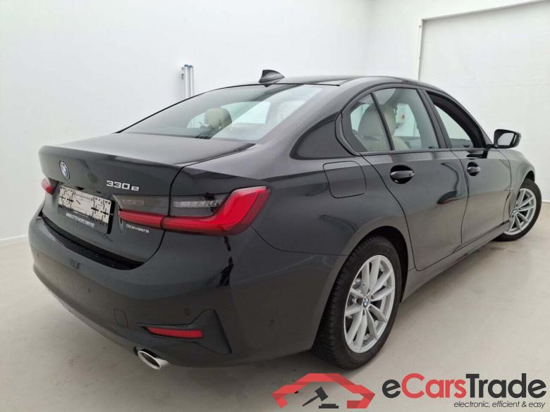 BMW 3-SERIE 330E AUT #2