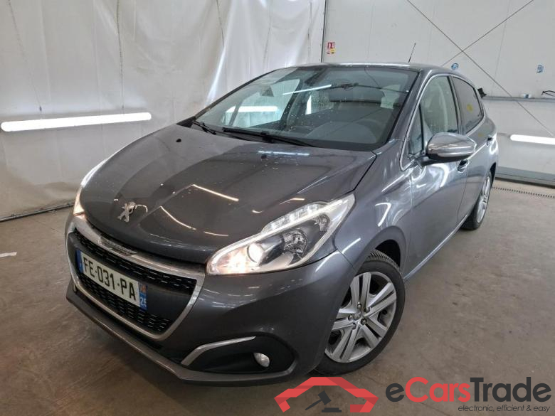 208 Allure Business 1.2 PureTech 110CV BVM6 E6dT