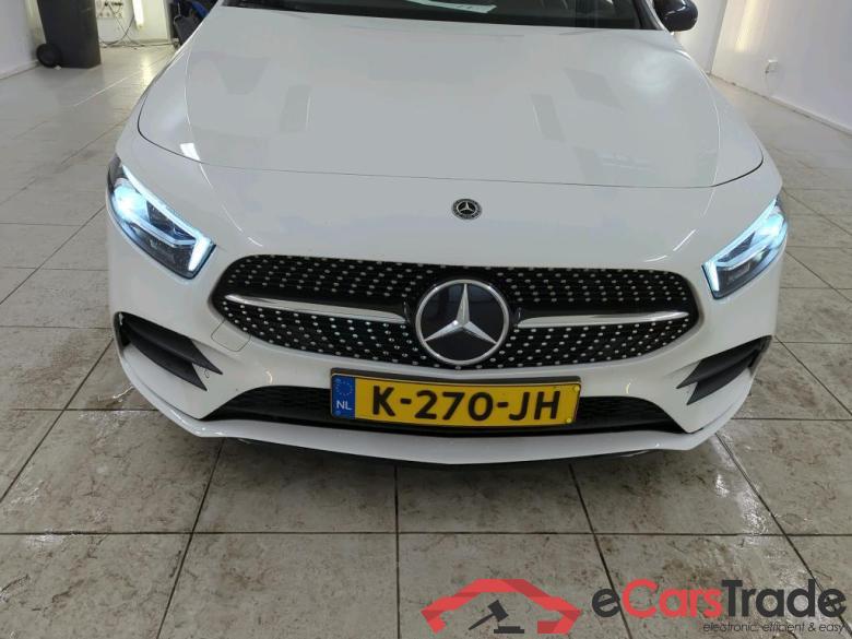Mercedes-Benz A-Klasse A 180 Business Solution AMG Upgrade DCT 5d  Pano #5