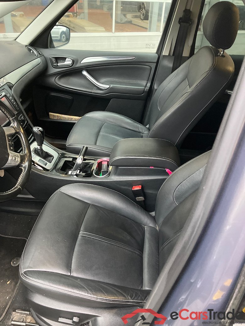 Ford S-Max 2.0 TDCI Titanium 7PL Aut. Navi Leather Klima PDC ... #5