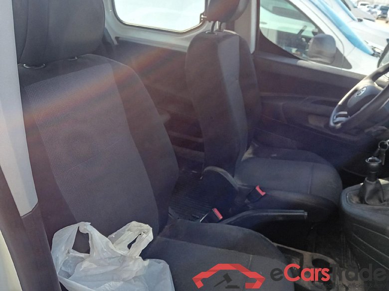 TOYOTA Proace City / 2020 / 4P / combi 1.5D 75kW (100CV) GX L1 (CX) #6