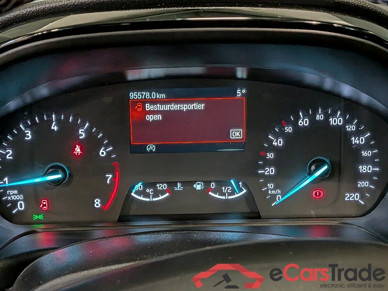 FORD FIESTA 1.0 EcoB.Hy. Tit. #6