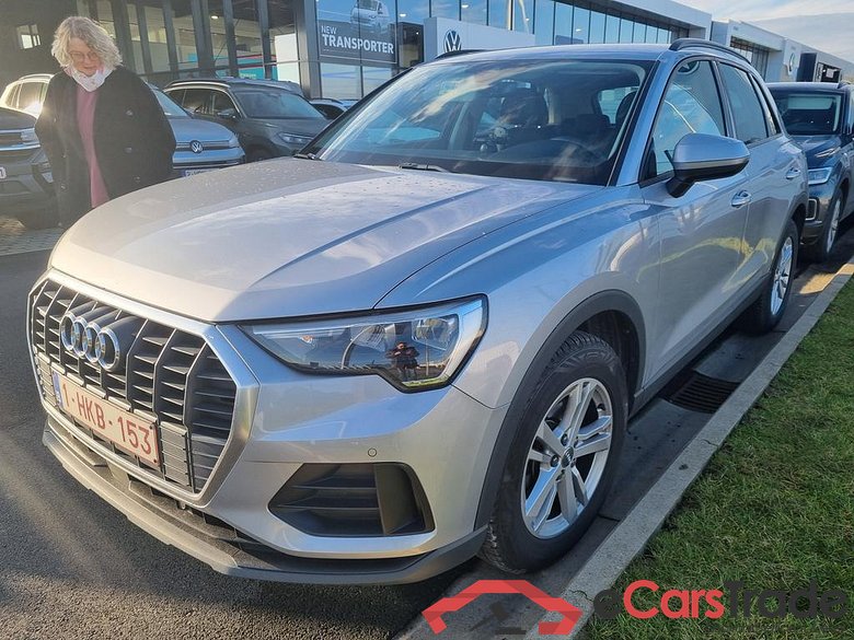 AUDI Q3 Audi Q3   35 TDI quattro 110(150) kW(ch) 6 vitesses